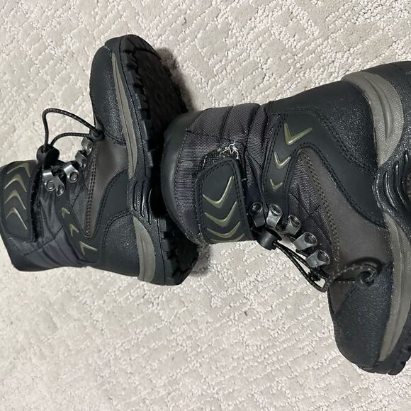 Boys snow boots - Picture 2 of 4